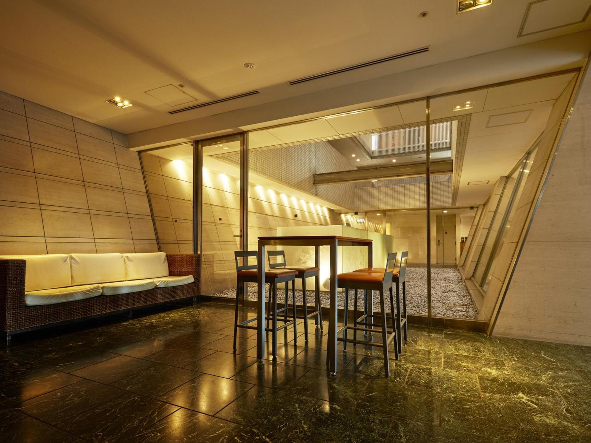 Hotel Villa Fontaine Tokyo-Ueno Okachimachi Exteriör bild