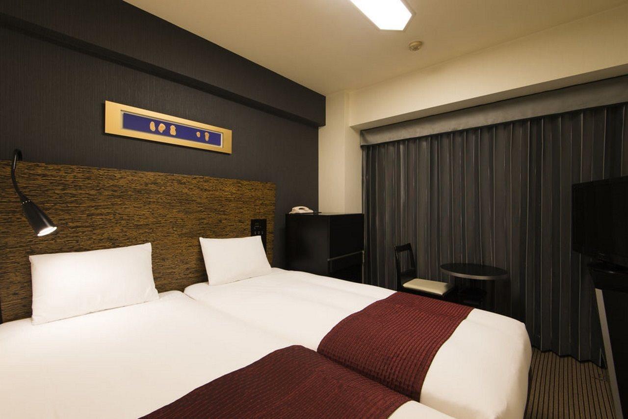 Hotel Villa Fontaine Tokyo-Ueno Okachimachi Exteriör bild