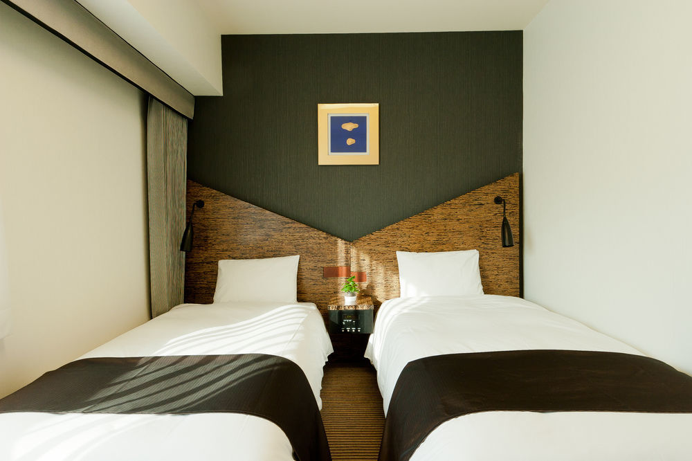 Hotel Villa Fontaine Tokyo-Ueno Okachimachi Exteriör bild